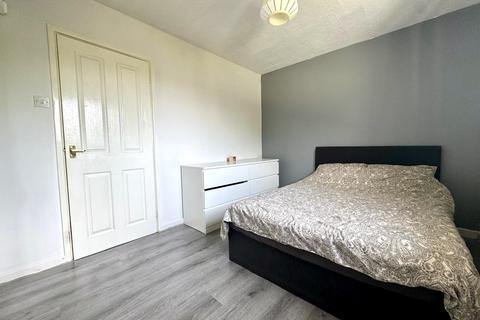 13 Bishops Grove, Merthyr Tydfil, CF47 9LJ