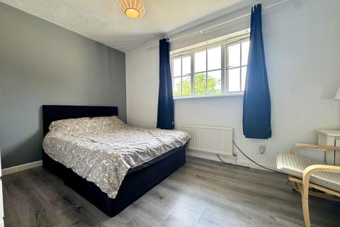 13 Bishops Grove, Merthyr Tydfil, CF47 9LJ