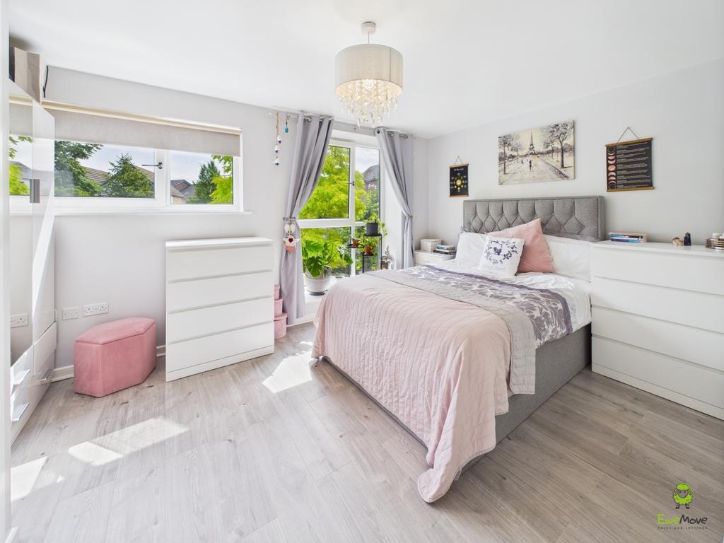 Bedroom One James Hillier Ewemove Bexley and Dartf