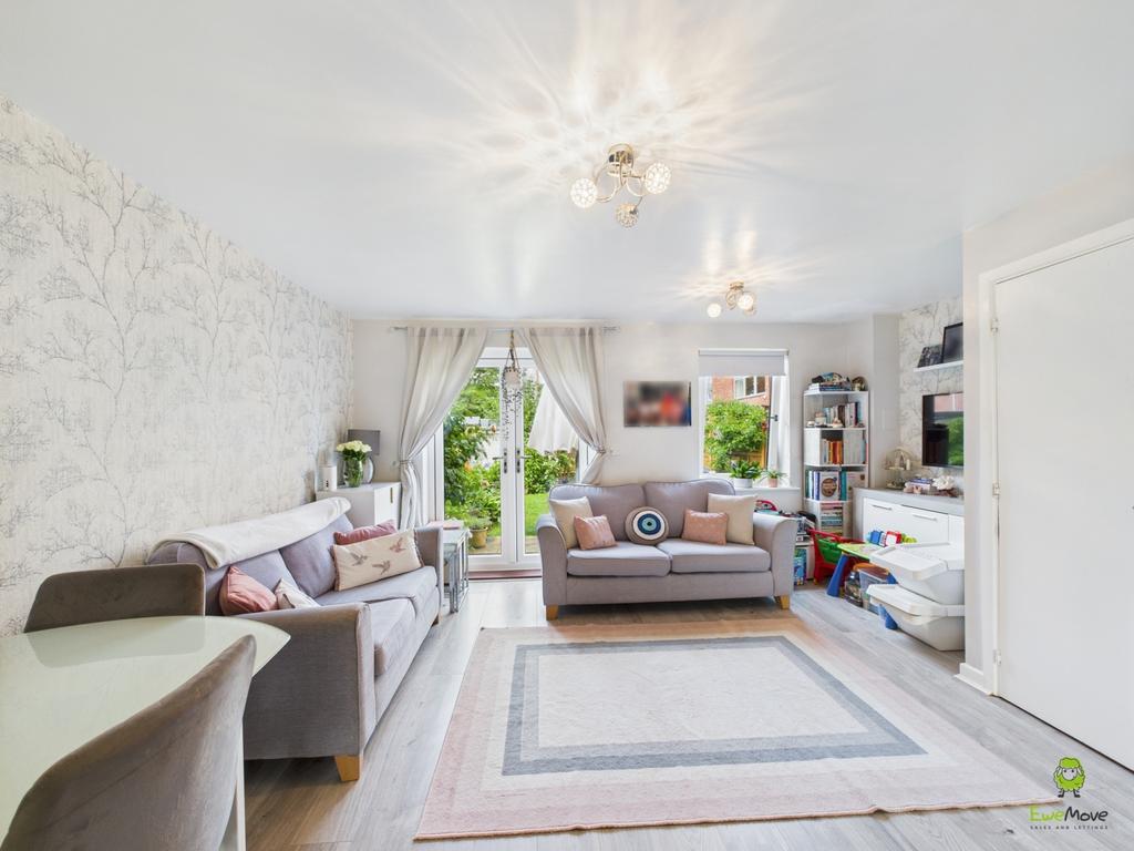 Living Room James Hillier Ewemove Bexley and Dartf