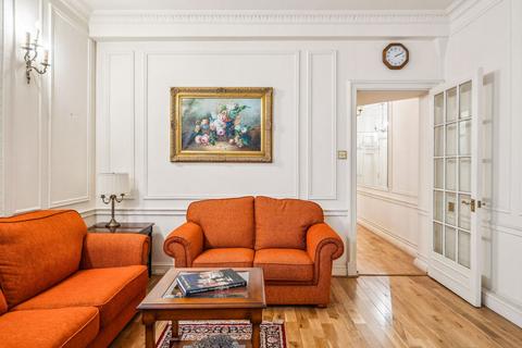 1 bedroom flat for sale, Mansfield Street, Marylebone W1G