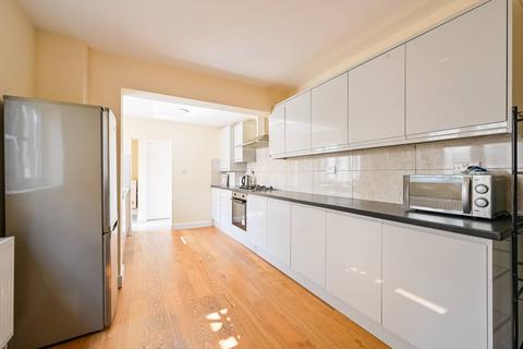6 bedroom semi-detached house to rent, Rothsay Road, East Ham, London, E7