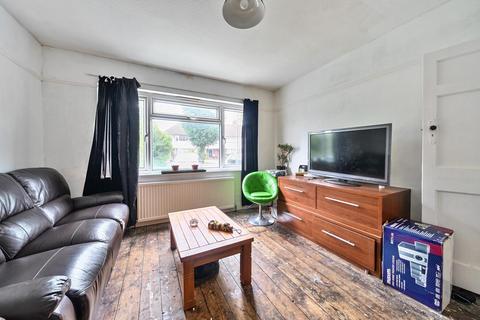 3 bedroom terraced house for sale, Tennison Road, London