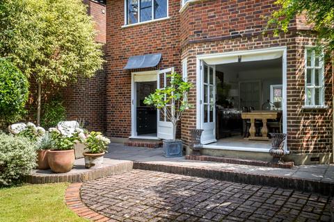 3 bedroom detached house for sale, Woodlands Avenue, New Malden, Surrey, KT3