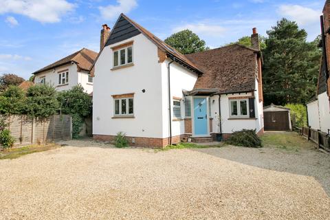 undefined, Prospect Avenue, Farnborough , GU14