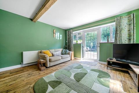 undefined, Prospect Avenue, Farnborough , GU14