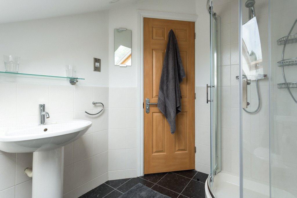Master En-Suite