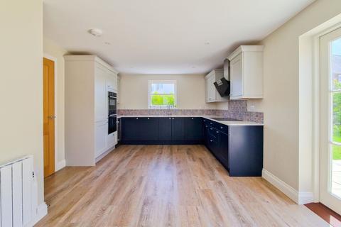 4 bedroom detached house for sale, 3 Elizabeth Drive, St Clement