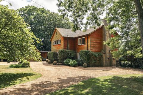 5 bedroom detached house for sale - Chain Free in Burnham Market