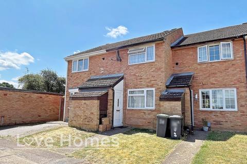 2 bedroom terraced house for sale, Thirlmere Gardens, Flitwick
