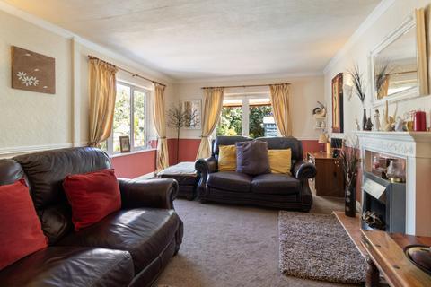 20 Himbleton Road, Worcester, WR2 6BB