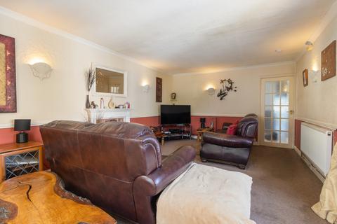 20 Himbleton Road, Worcester, WR2 6BB