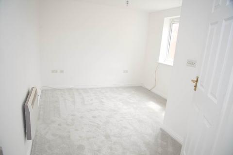 102 Hill View Drive, London, SE28 0LL
