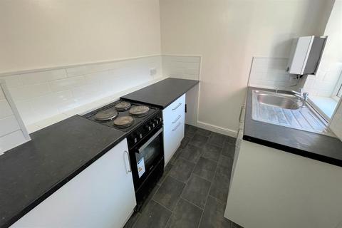 1 bedroom flat to rent, Stratford Street, Leeds, West Yorkshire, LS11 6JG