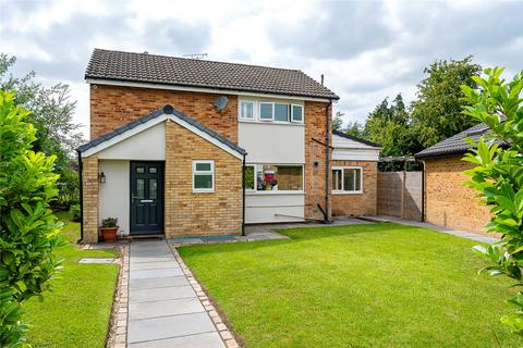 5 bedroom detached house for sale, Plantation Gardens, Alwoodley, LS17