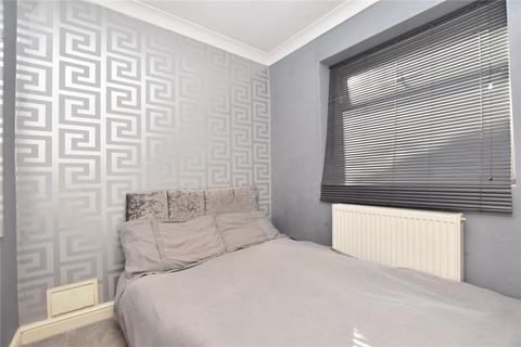 26 Highfield, Tingley, Wakefield, WF3 1LA