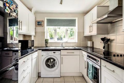 2 bedroom apartment for sale, Saddlers Mews, Markyate, St. Albans, Hertfordshire, AL3