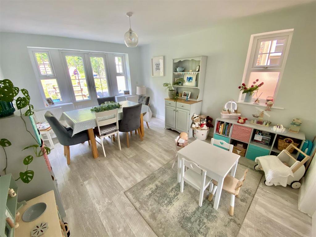Bramleys Estate Agents - Whitley Road - Dewsbury (