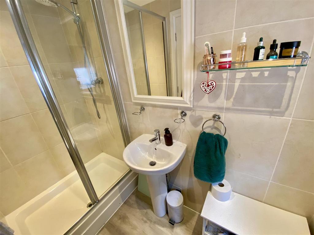 Bramleys Estate Agents - Dewsbury - Whitley Road (