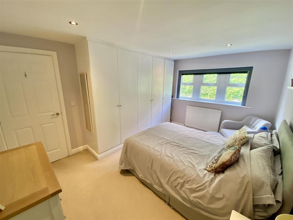 Bramleys Estate Agents - Dewsbury - Whitley Road (