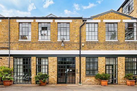 1 bedroom flat for sale, Carysfort Road, London N16
