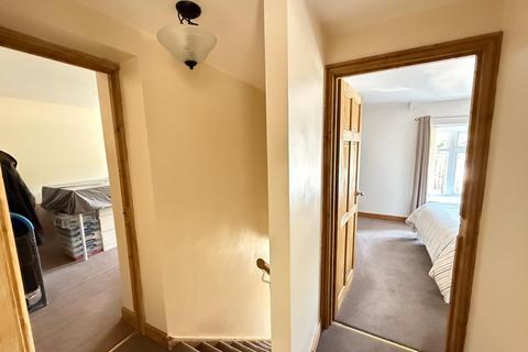63 Giants Grave Road, Neath, SA11 2LN
