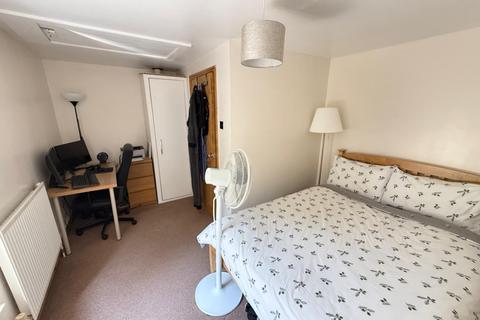 63 Giants Grave Road, Neath, SA11 2LN