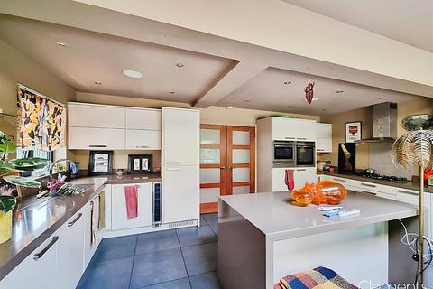 undefined, Belmont Road, Nash Mills, Hemel Hempstead HP3