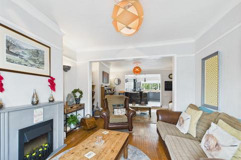 4 bedroom link detached house for sale, High Street, Rudston, YO25 4UB