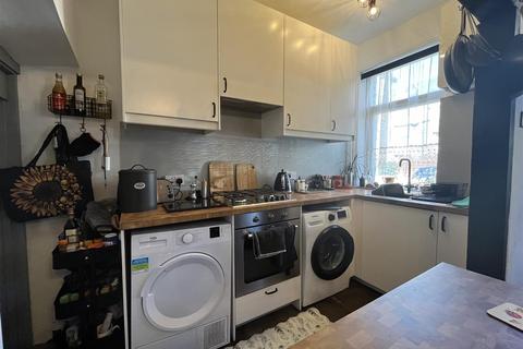 1 bedroom terraced house for sale, Second Street, Bradford BD12