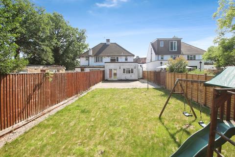4 bedroom semi-detached house to rent, The Parkway, Iver SL0