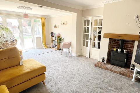 9 Holbeche Road, Sutton Coldfield, B75 7LL