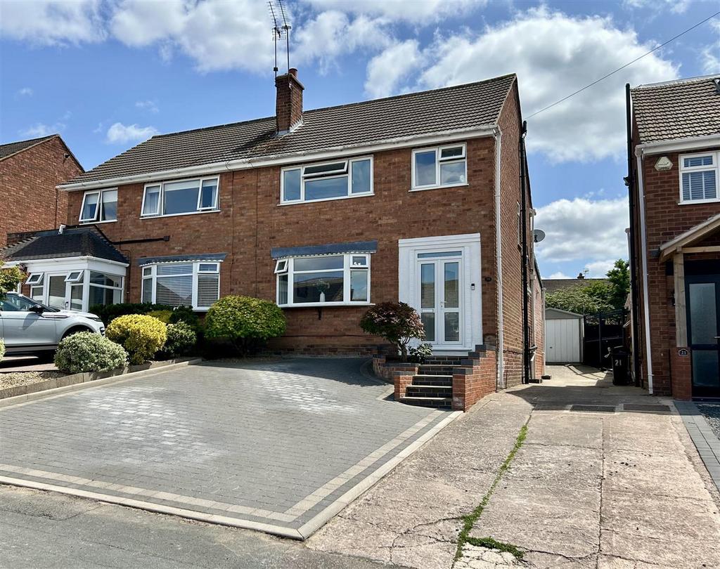 Barn Close Halesowen 1.jpg