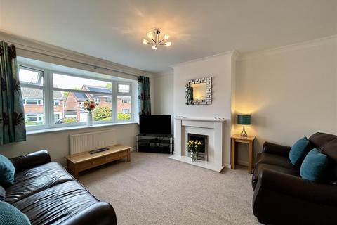 20 Barn Close, Halesowen, B63 4LL