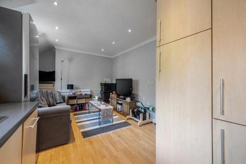 2 bedroom flat for sale, Chesham,  Buckinghamshire,  HP5