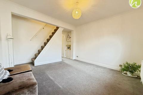 2 bedroom terraced house for sale, Southend Road, Stanford-Le-Hope, SS17