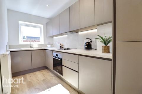 undefined, Ghyllgrove Place, Basildon