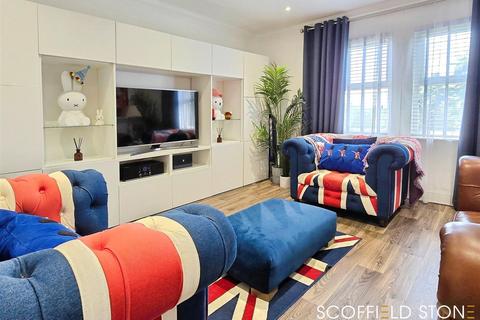 9 Hamble Way, Hilton, Derby, DE65 5NT