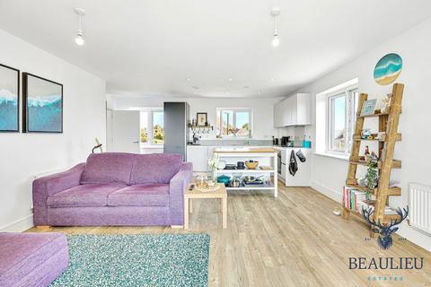 14 Ben Wilson Link, Springfield, Chelmsford, CM1 6DL