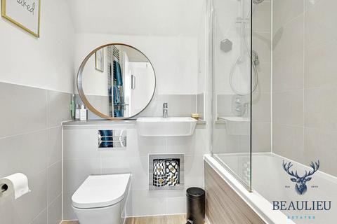 14 Ben Wilson Link, Springfield, Chelmsford, CM1 6DL