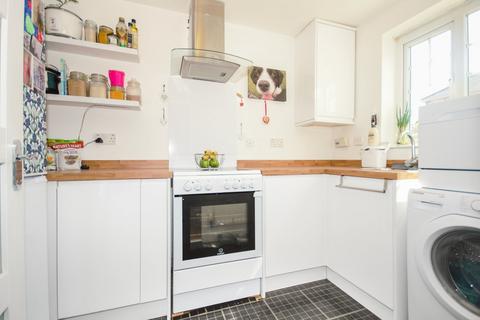 undefined, Izod Road, Willans Green, Rugby, CV21