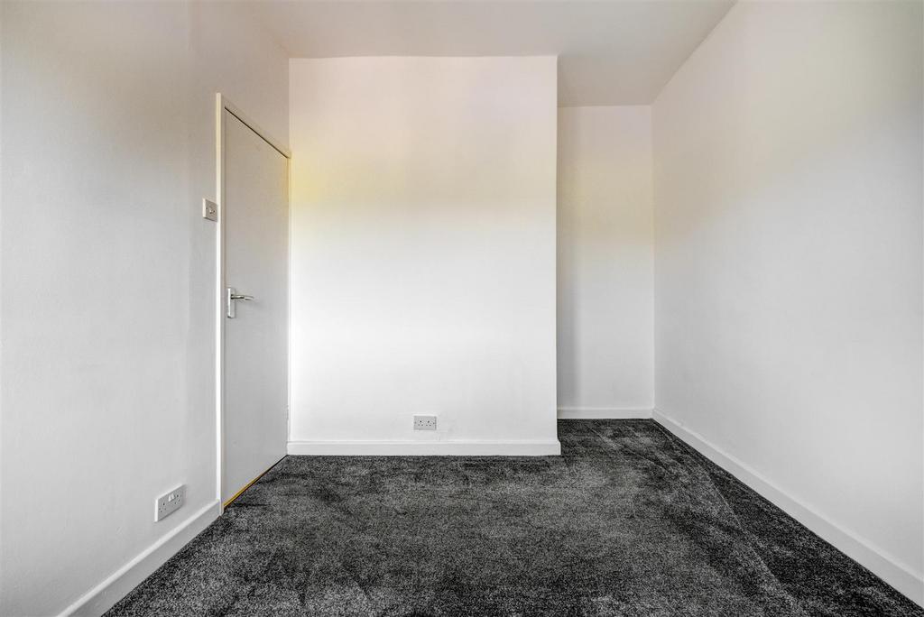 2nd Bedroom