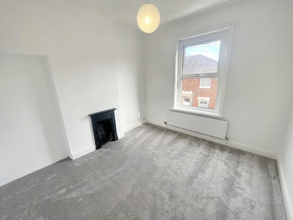 22 Cannon Hill, Preston, PR2 2 RR