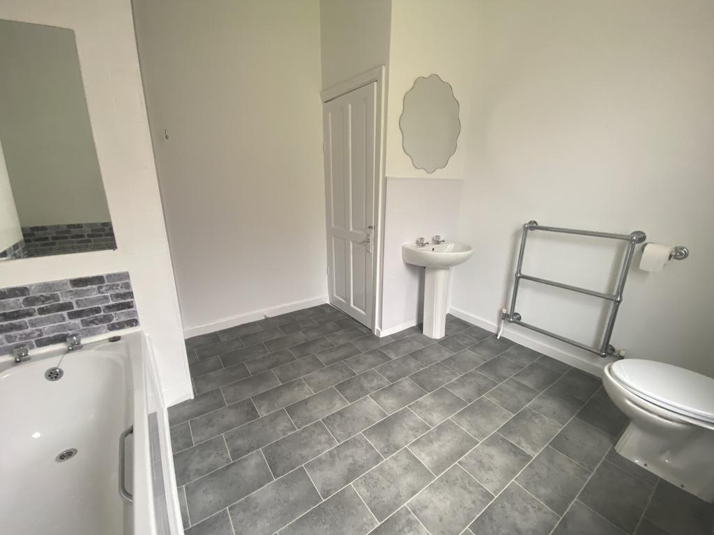 22 Cannon Hill, Preston, PR2 2 RR