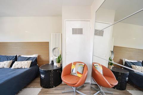 Flat 1, Jowitt House Morpeth Street, London, E2 0RP