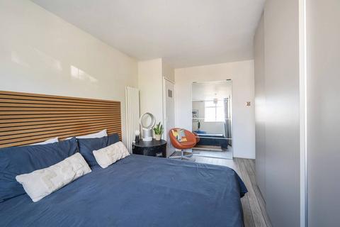Flat 1, Jowitt House Morpeth Street, London, E2 0RP