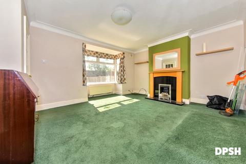 3 bedroom semi-detached house for sale, Leeds Road, Dewsbury
