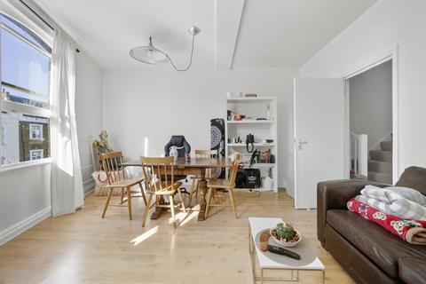2 bedroom flat for sale, Queens Crescent, Chalk Farm, NW5