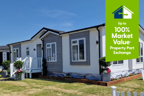 2 bedroom park home for sale, Chertsey, Surrey, KT16