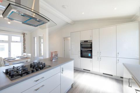 undefined, Chertsey, Surrey, KT16